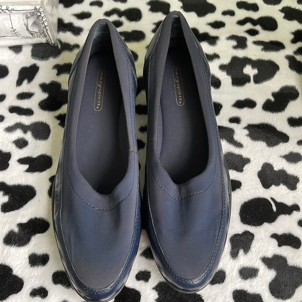 Easy Spirit Women's Mules Women's Shoes Size 8 BRAND NEW